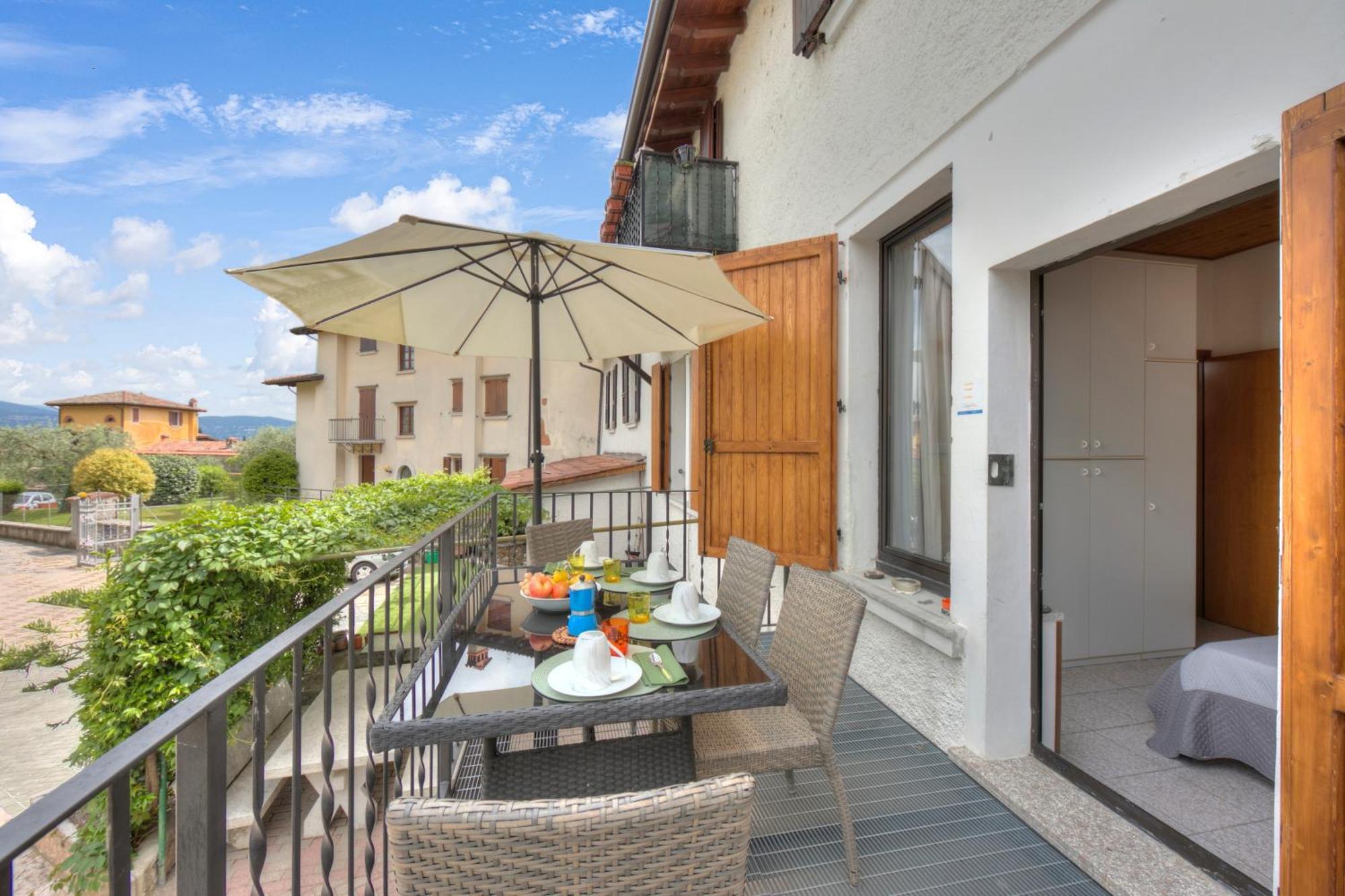 Al Peveri - Private Parking & Near Lake - Happy Rentals Toscolano Maderno Bagian luar foto